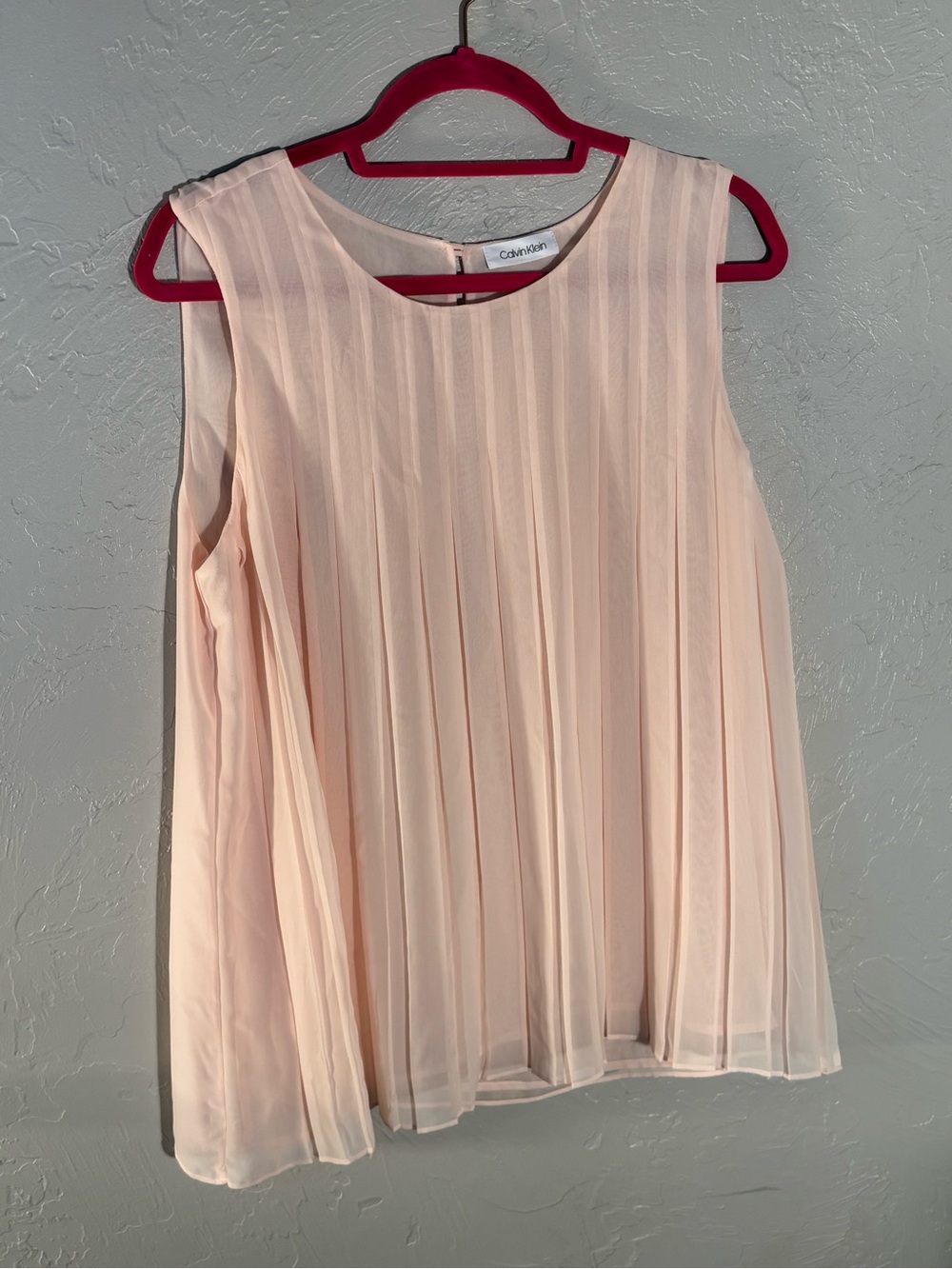 Calvin Klein Light Blush Pleated Sleeveless Camisole